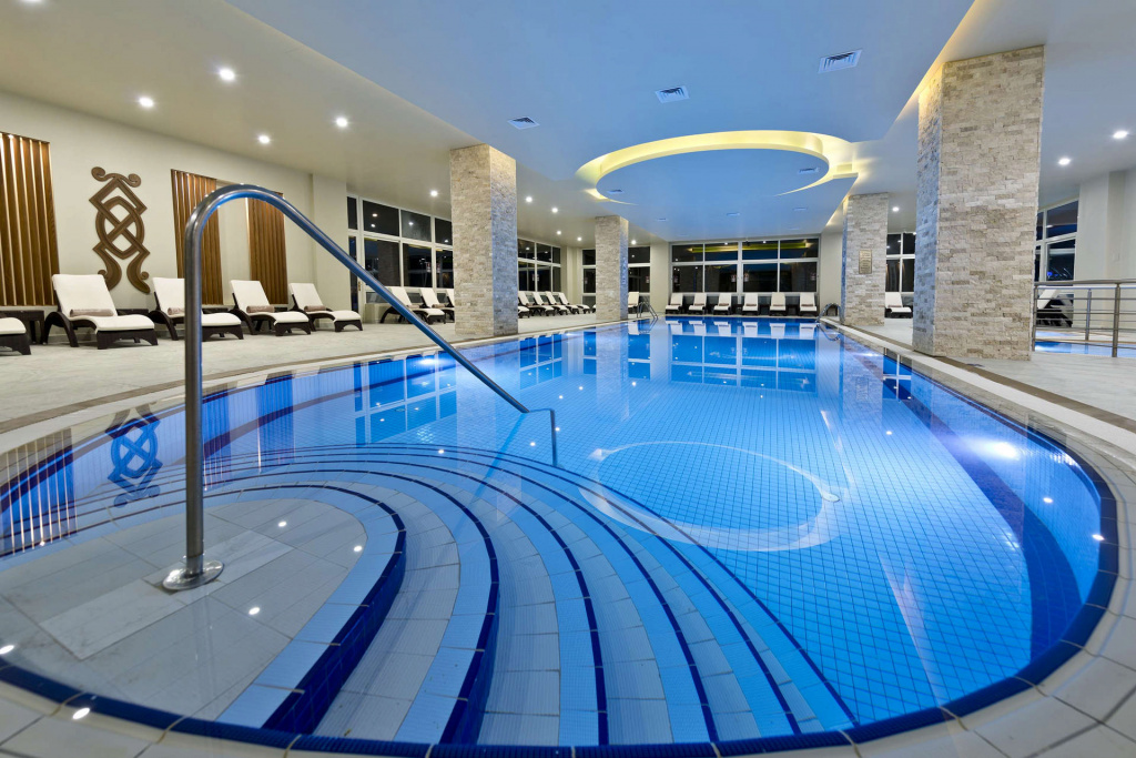 spa-wellness-kapali-isitmali-havuzlar-852.jpg